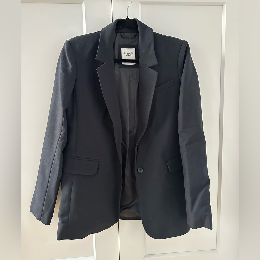 Abercrombie & Fitch Oversized Black Blazer